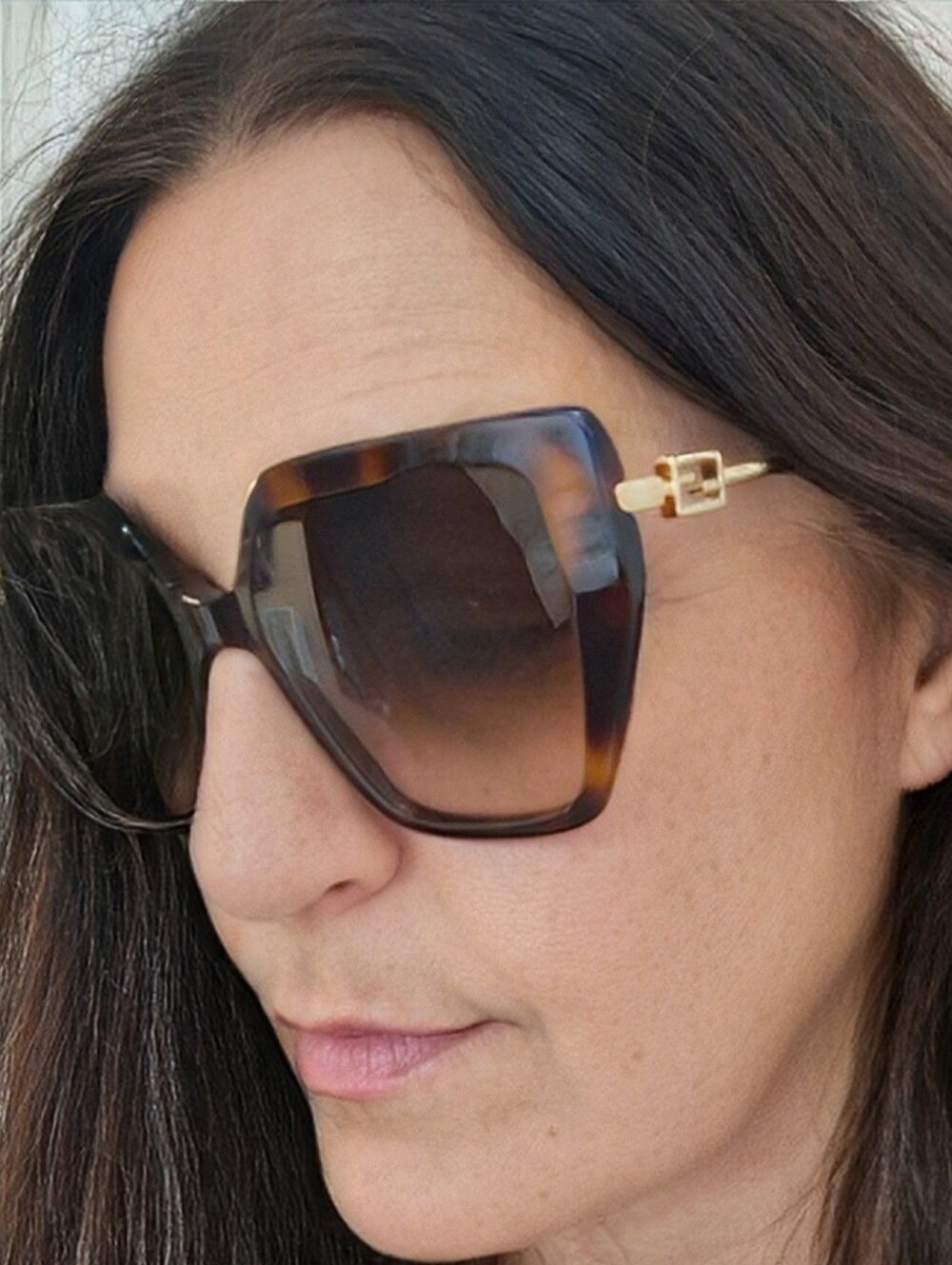 Fendi Oversized Square Tortoiseshell Sunglasses - Brown Gradient - Picture 6 of 6